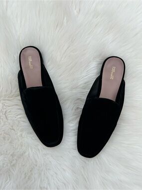 Diane Von Furstenberg Black Velvet Slip On Loafers Size 37.5/7.5